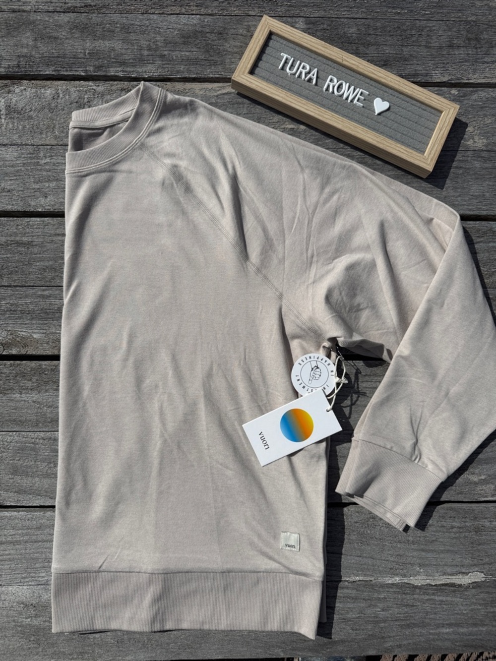 Vuori Women's Long Sleeve Halo Crew XL ecru HEATHER nwt